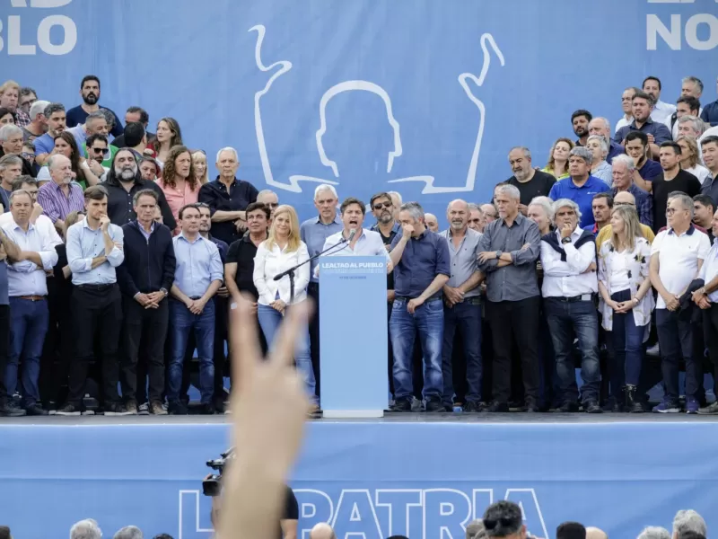 Kicillof pone en marcha el  Movimiento Derecho al Futuro